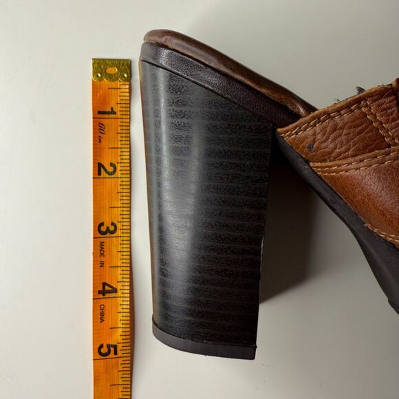 b.ø.c Born Concept Brown Leather Mule Clogs Heeled Slip On Shoes - Women’s 9 - Picture 4 of 9
